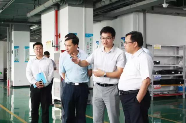 �����������տ�������ί����ݰ���������ǲ�����ָ��